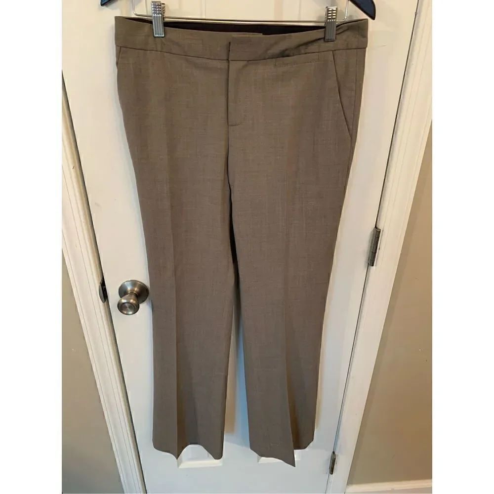 Banana republic dress pants size 6 Martin fit stretchy